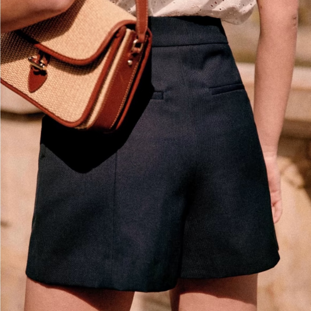 Sezane Rico Shorts - Picture 2 of 6